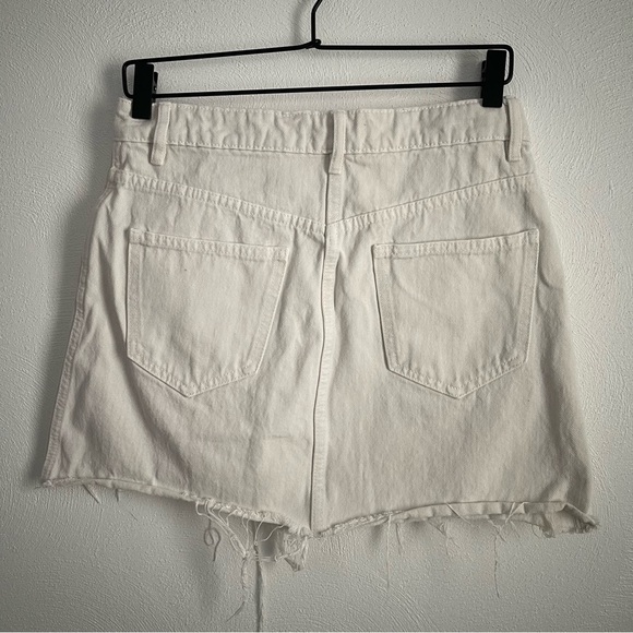 Zara white Frayed Hem Button High Rise Denim Skirt size medium - Picture 12 of 12